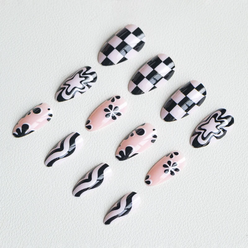 Künstlerisches Nageldesign Set 1790958040