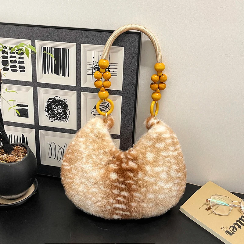Plüsch-texturierte Handtasche zum Handhalten