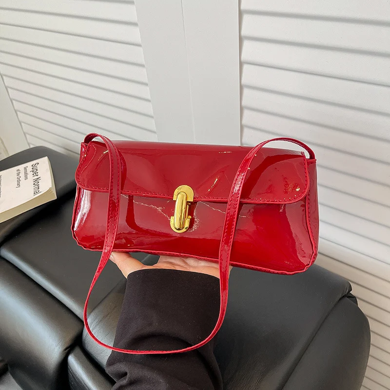 Patentleder Mini-Handtasche