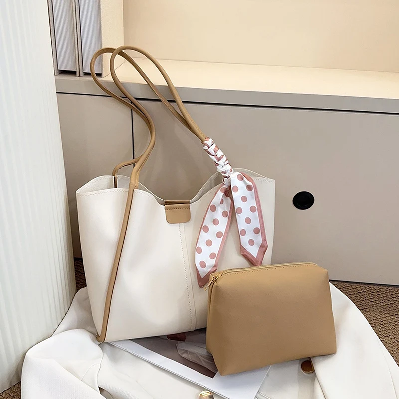 Elegante Tote Bag mit abnehmbarem Schal