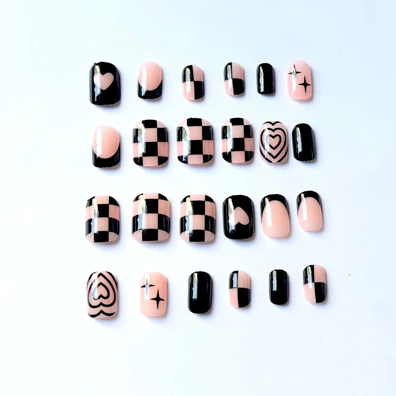 Künstlerisches Nagelkunstset