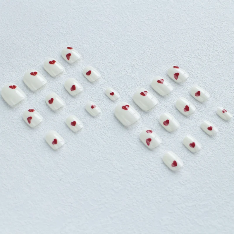 Künstlerisches Herzdesign Nagelkunstset