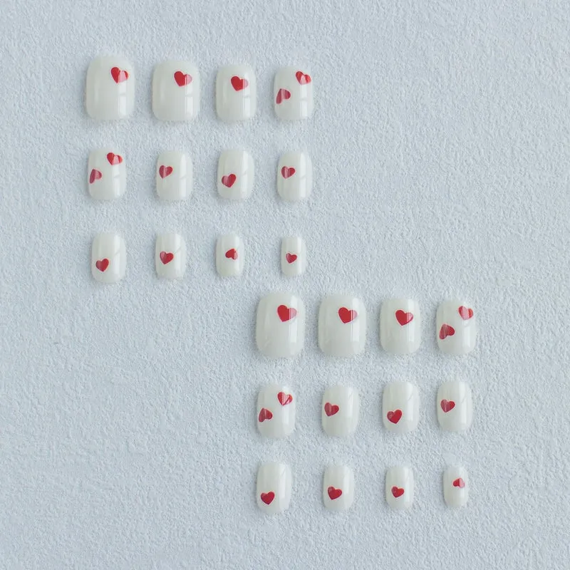 Künstlerisches Herzdesign Nagelkunstset