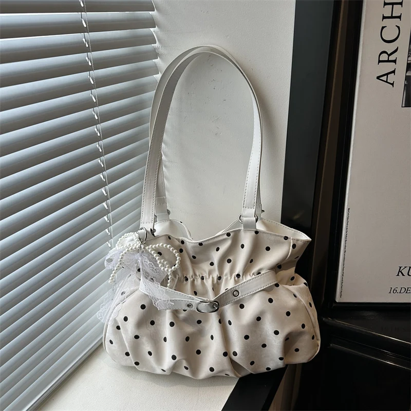 Chic Fashion Handtas