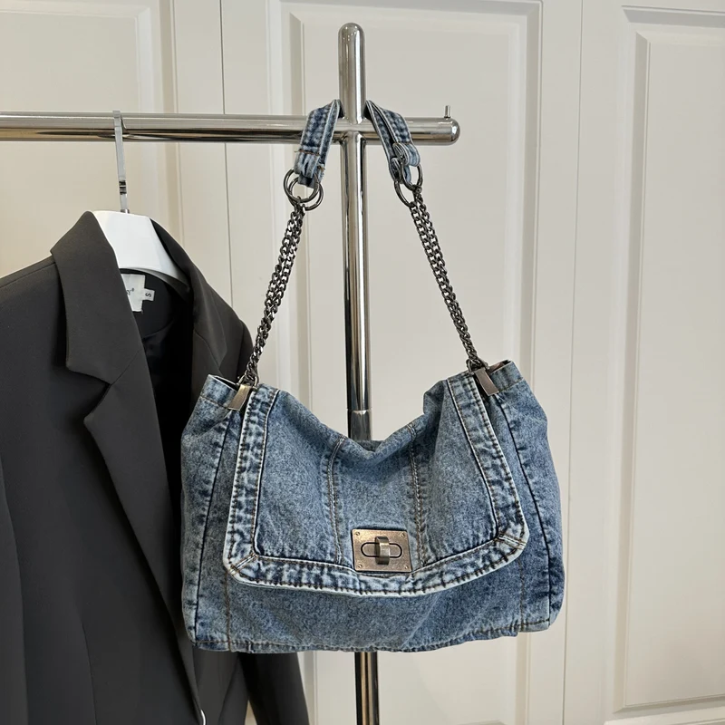 Chic Denim Umhängetasche