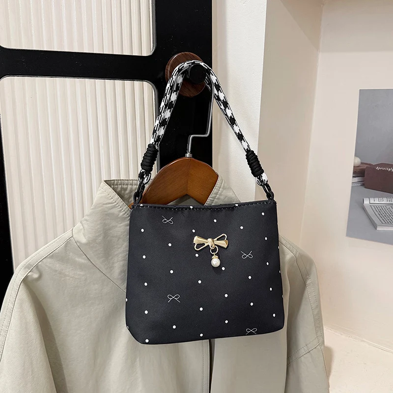 Chic Bow-Akzent Handtasche