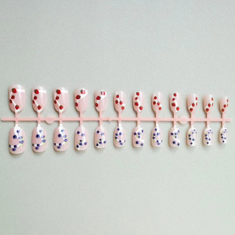 Künstlerisches durch Früchte inspiriertes Nagelkunstset