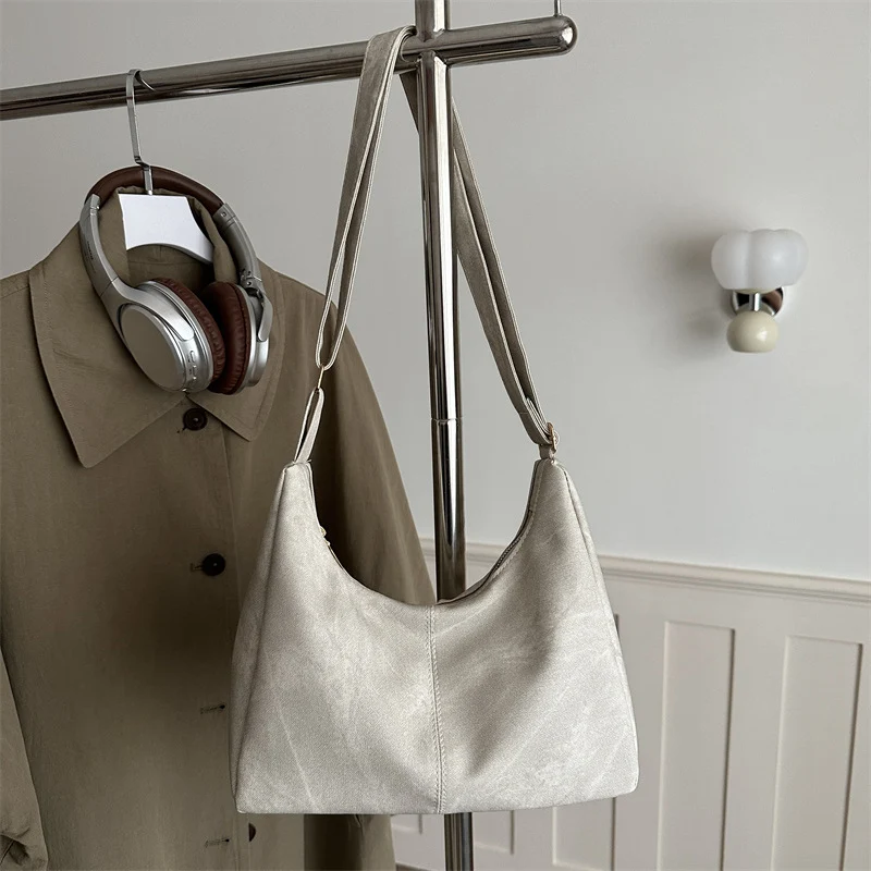 Lässige Schultertasche