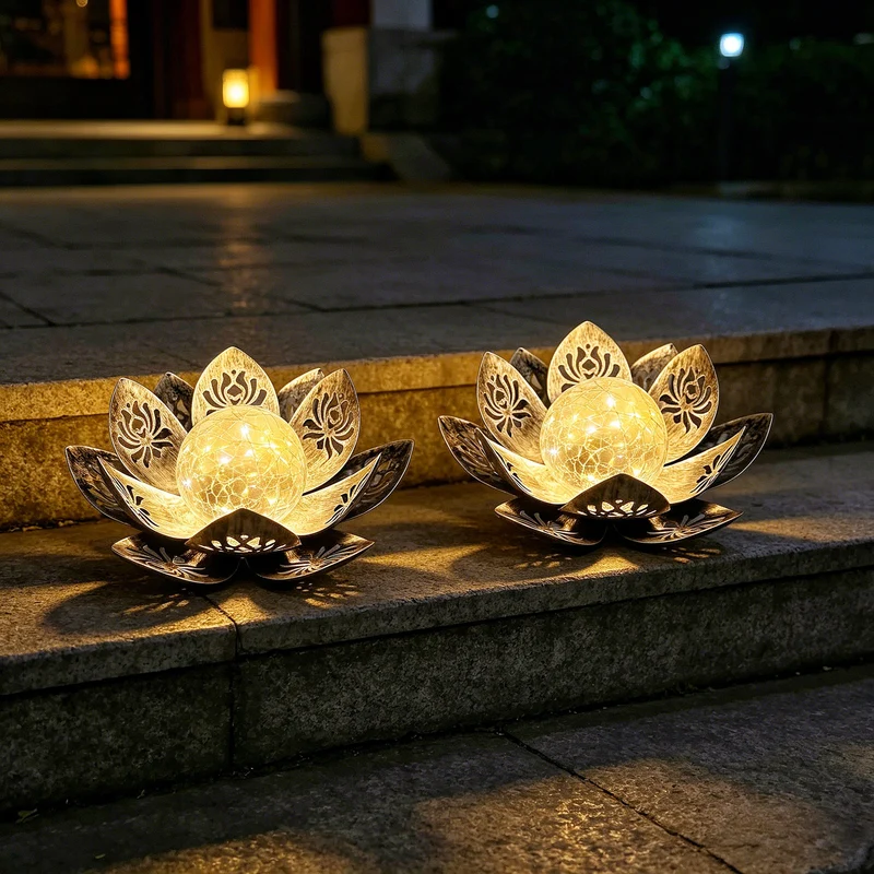 Dekorative Lotus-Solar-Gartenleuchte mit gesprungener Glaskugel Skanto