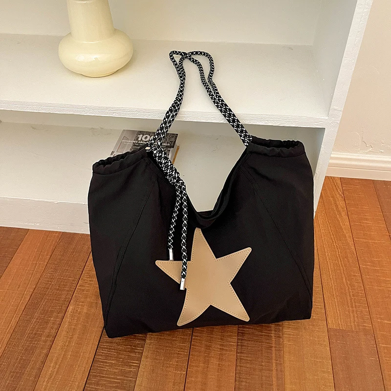 Lässige Zugband-Eimer-Tasche