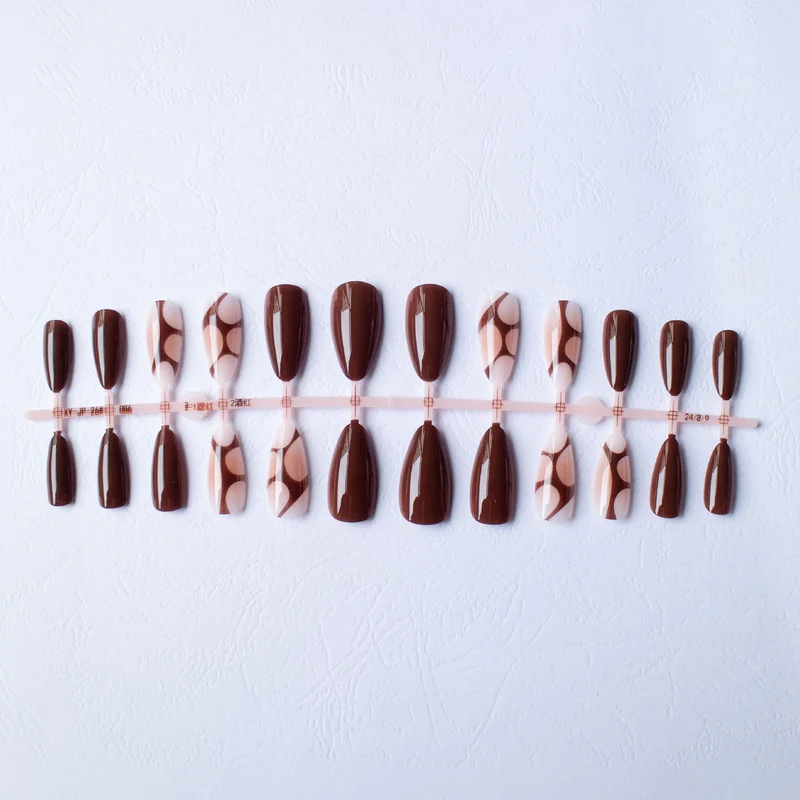 Künstlerisches mandelförmiges Nagelkunst-Set