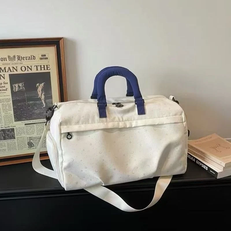 Vielseitige Reisetasche mit mehreren Fächern Brehn