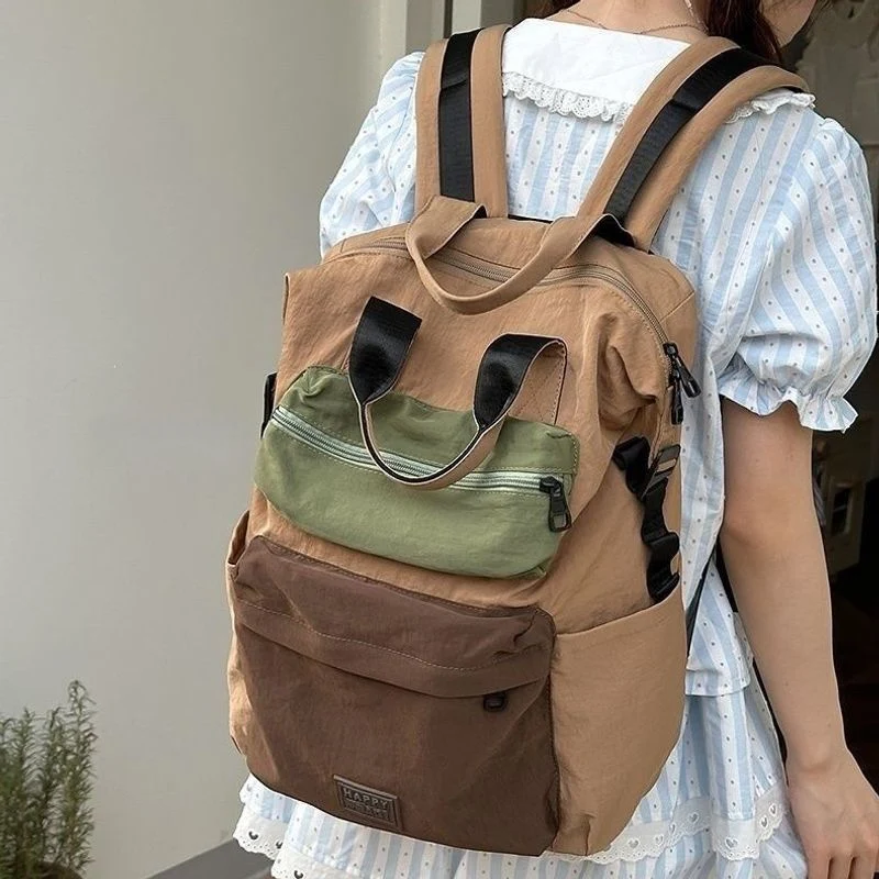 Stylischer Urban-Rucksack mit mehreren Fächern Brehn