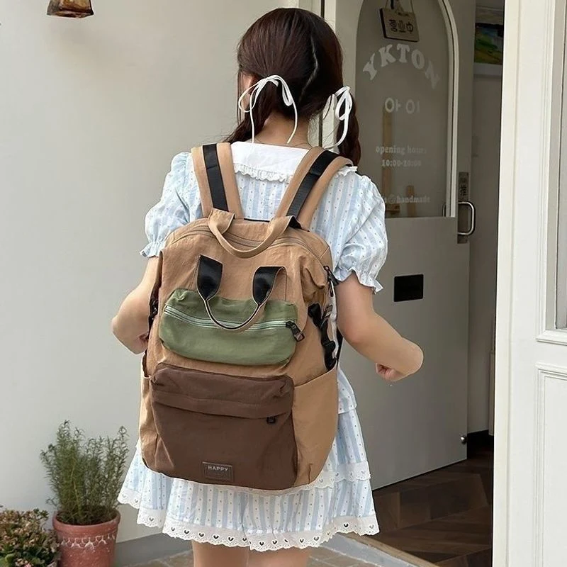 Stylischer Urban-Rucksack mit mehreren Fächern Brehn