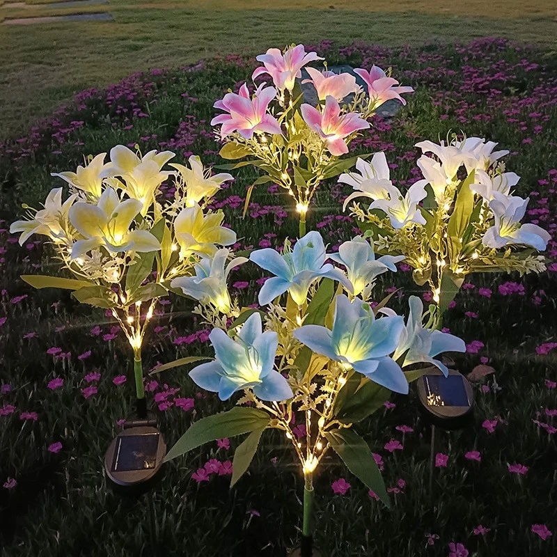 Solarbetriebener lebensechter Lilienblüten-Landschaftsstecker mit Mikro-LED-Cluster und teleskopischem Erdspieß Skanto