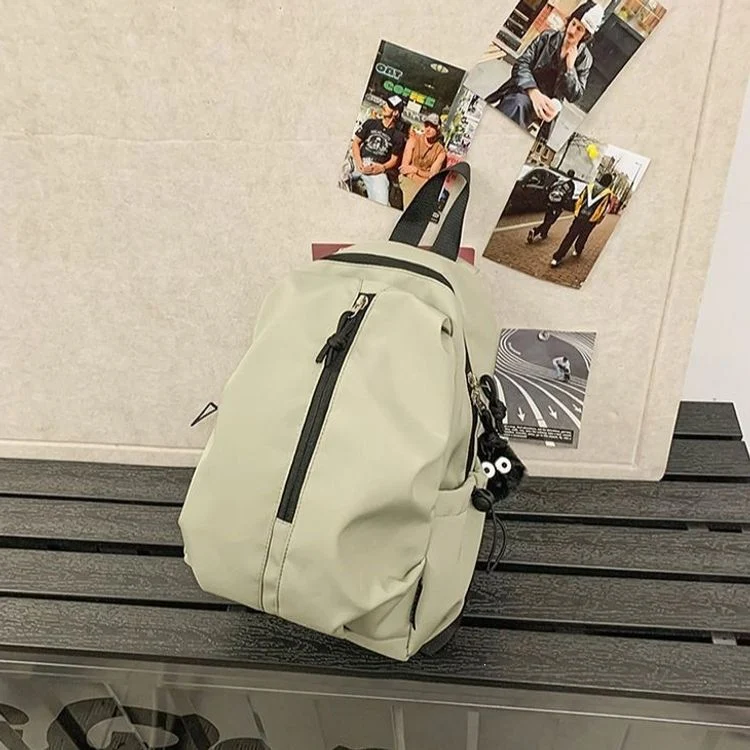 Moderner kompakter Reise-Rucksack Brehn
