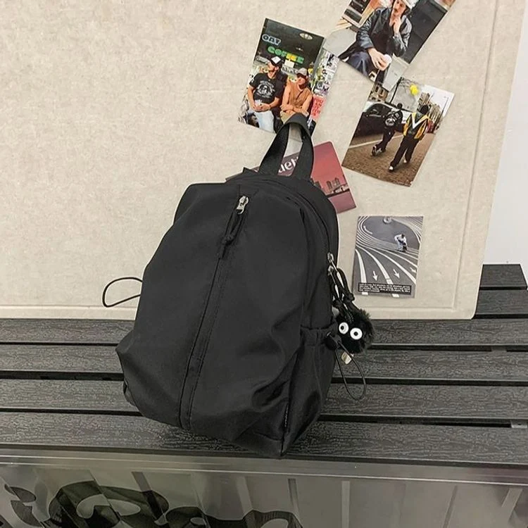 Moderner kompakter Reise-Rucksack Brehn