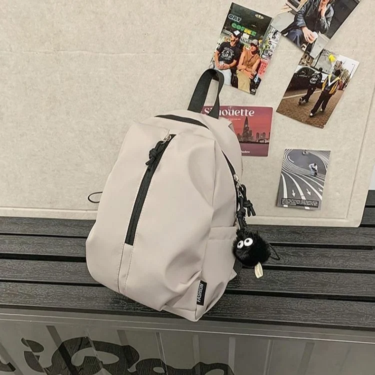 Moderner kompakter Reise-Rucksack Brehn