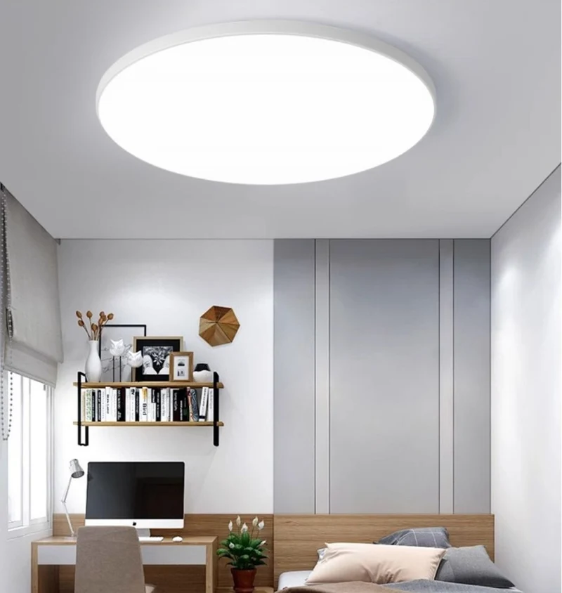 Moderne Deckenleuchte mit bündigem Einbau