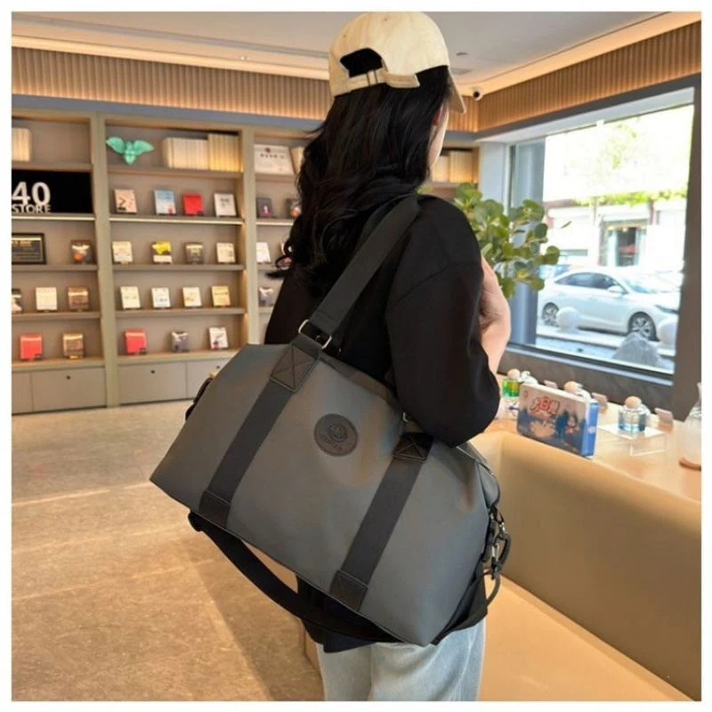 Hochwertige Multifunktions-Gym-Duffel-Tasche Brehn