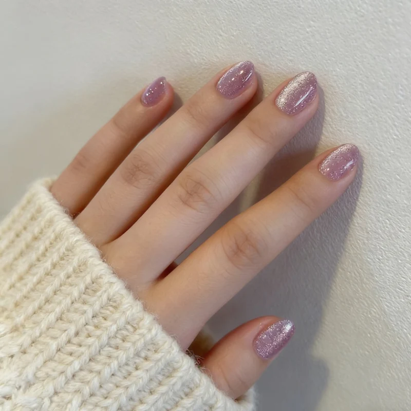 Stylische dekorative Nagelkunst