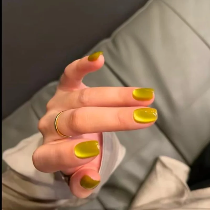 Stylische dekorative Nagelkunst