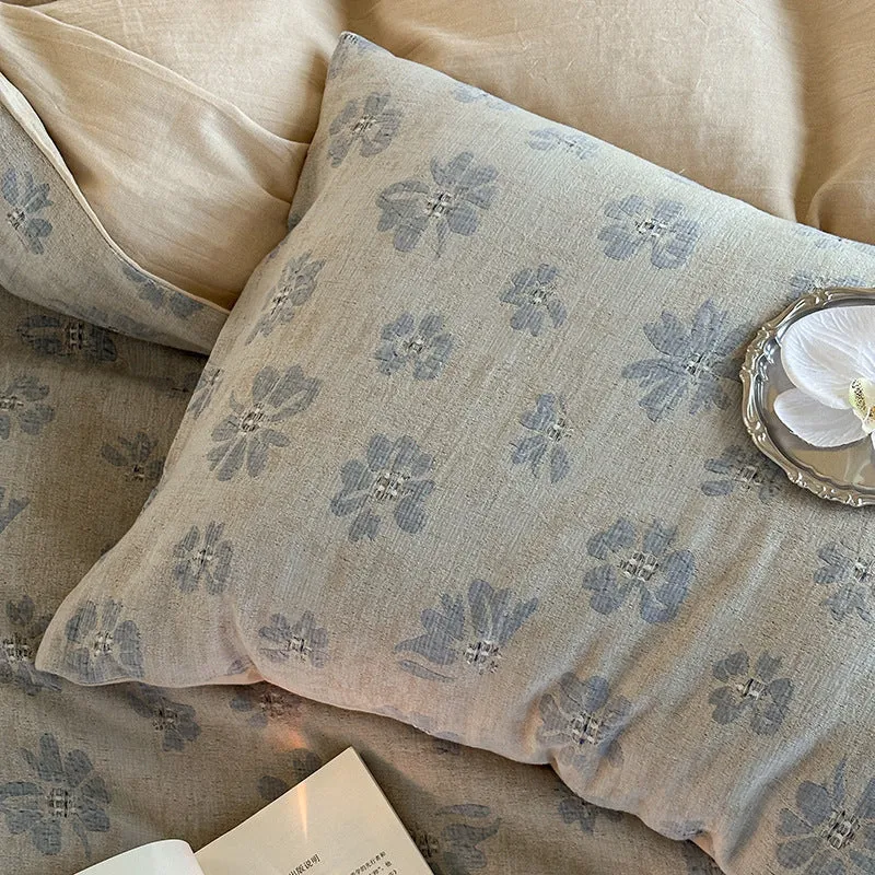 Leichte Baumwoll-Musselin Bettwäsche-Garnitur mit Vintage-Blumenmuster und Wendeoptik
