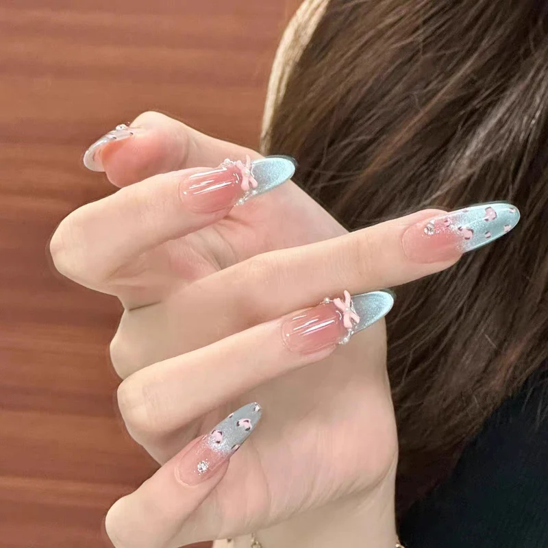 Premium Glänzende Gel Nagelverlängerungen
