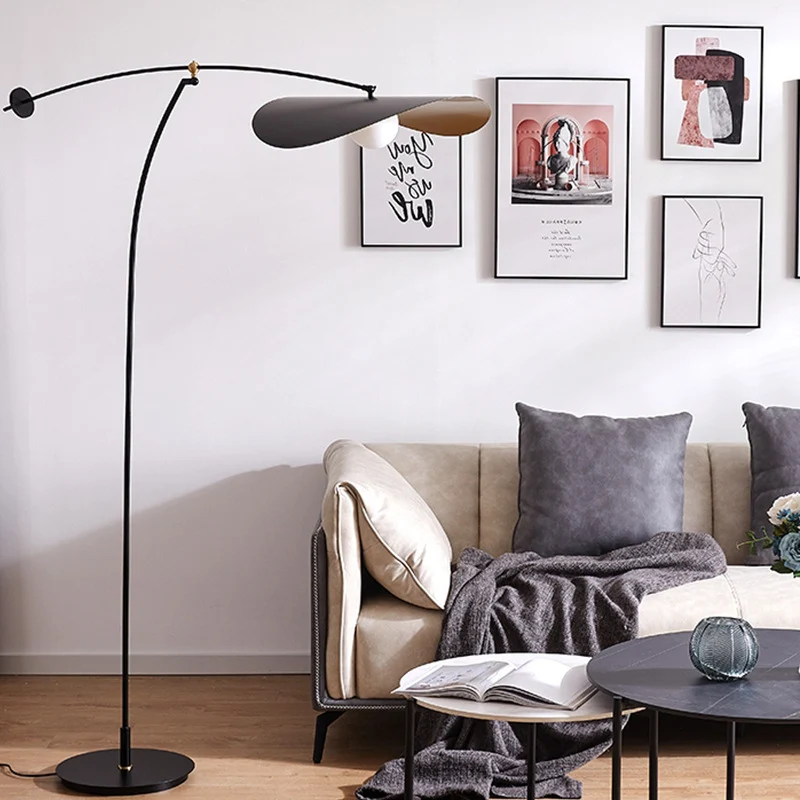 Moderne Bogen-Stehlampe mit verstellbarer Höhe