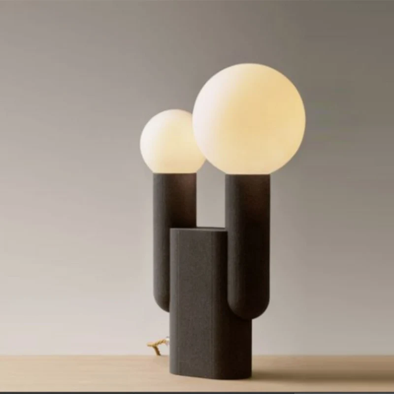 Moderne Kugel Tischlampe