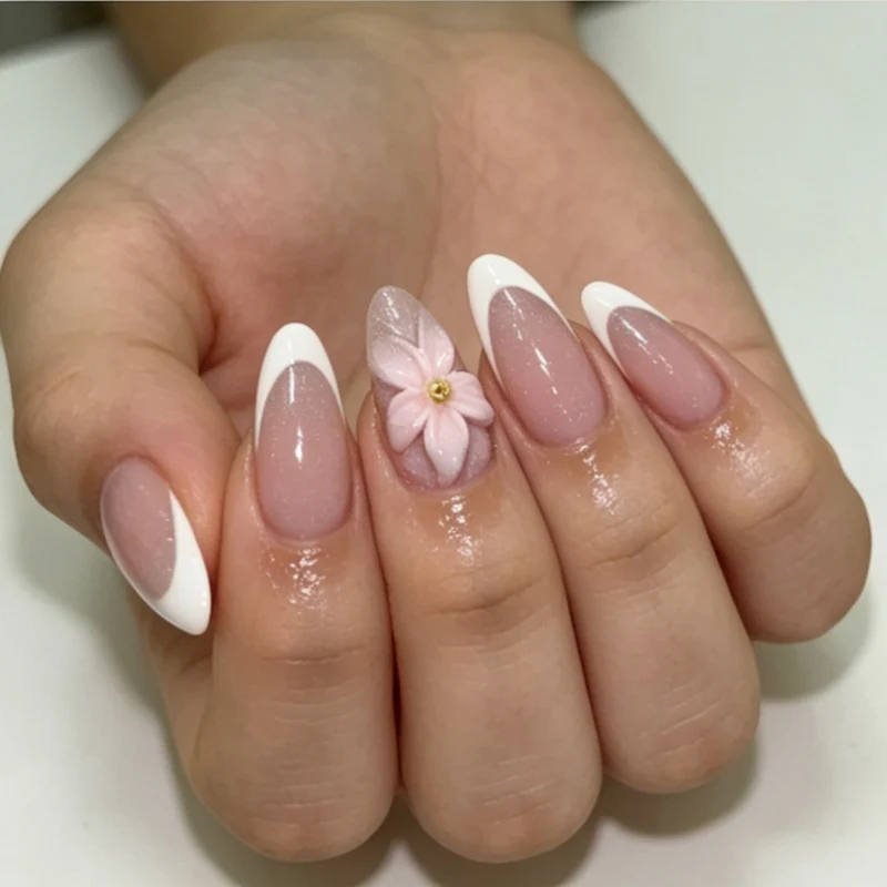 Florales Design Stiletto Nagelverbesserungen