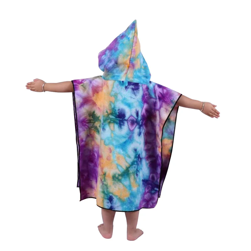 Flauschiger Kapuzen-Badeponcho Skanto