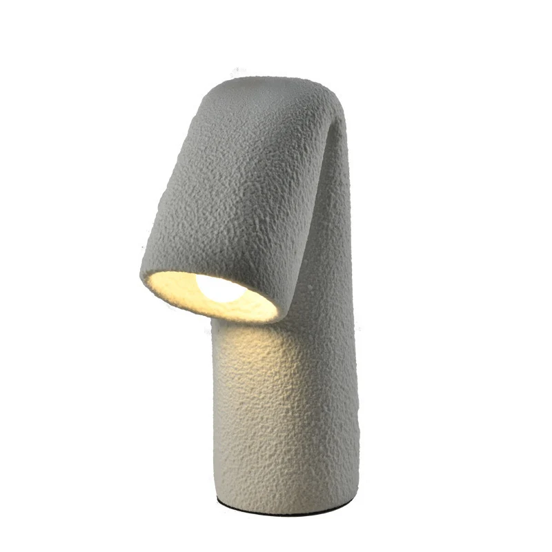 Skulpturale Schreibtischlampe