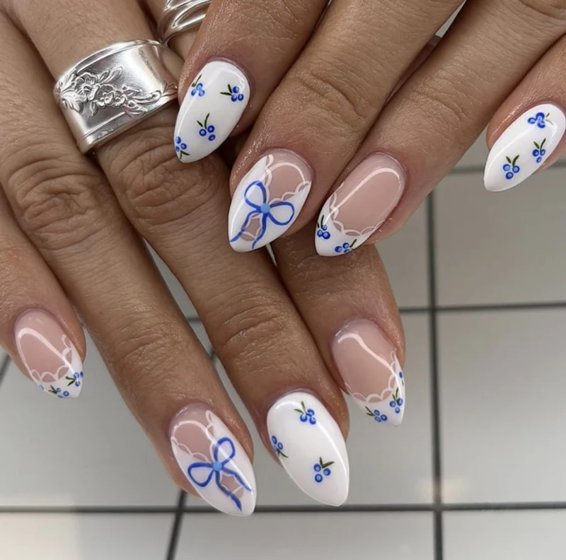 Elegante Floral Stiletto Press-On Nägel