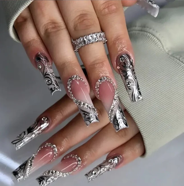 Festliches Feiertags-Nagelkunst-Set