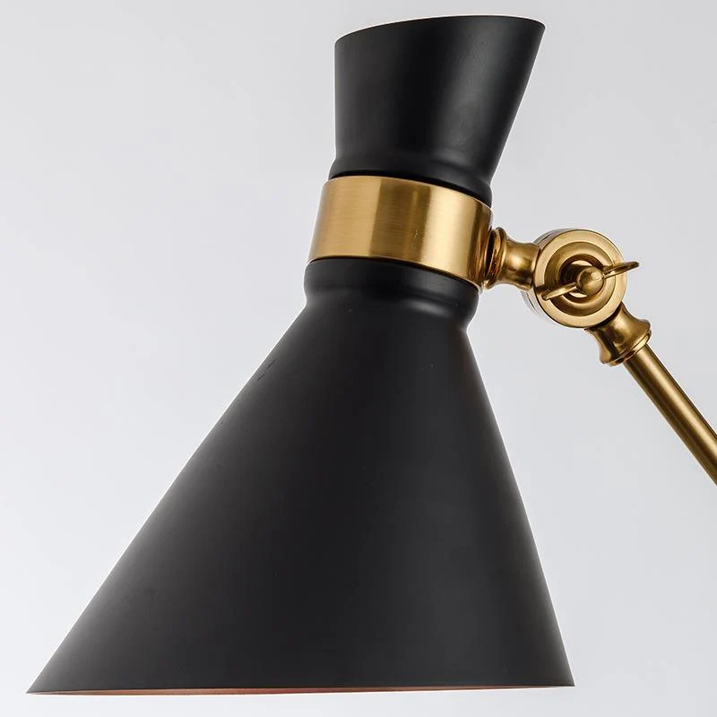 Mid-Century Modern Tischlampe mit verstellbarem Schirm