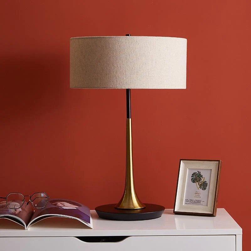 Elegante Tischlampe