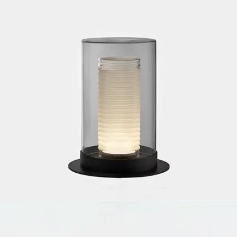 Moderne transparente Tischlampe