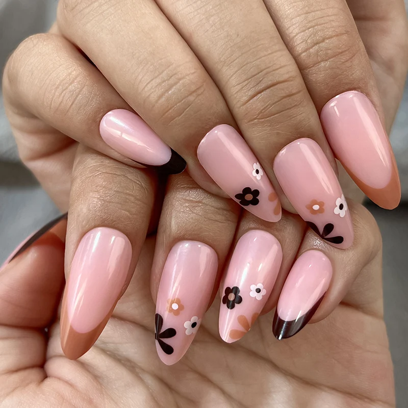 Dekorative Gel-Nagelkunst