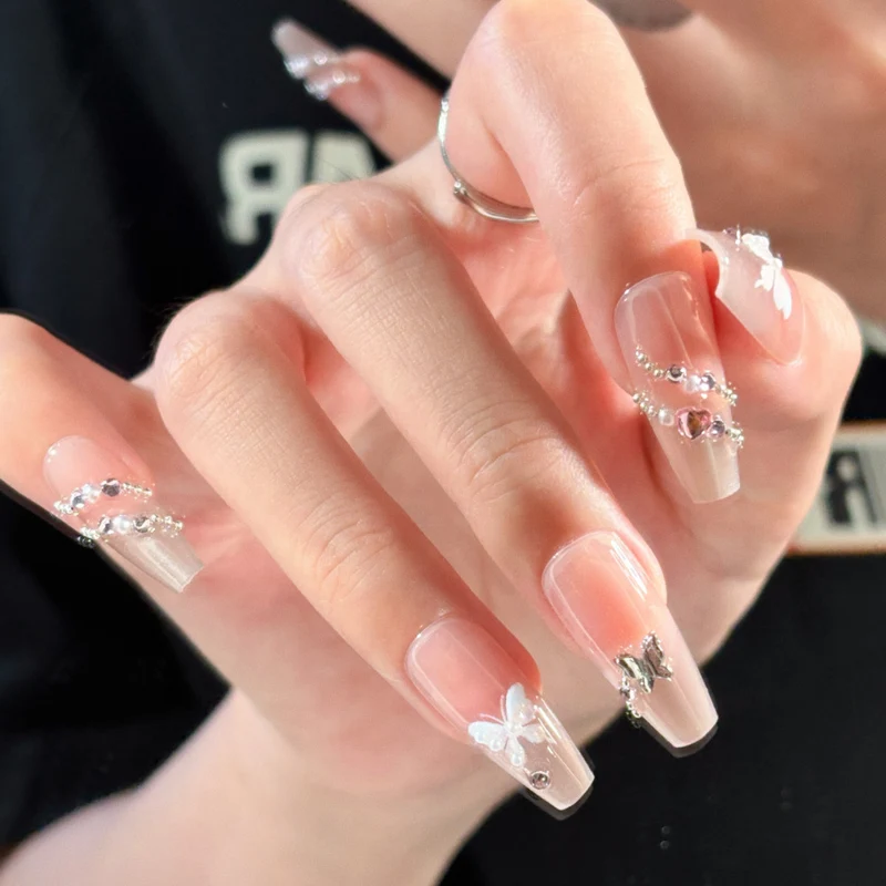 Dekoratives florales Nagelkunst-Set