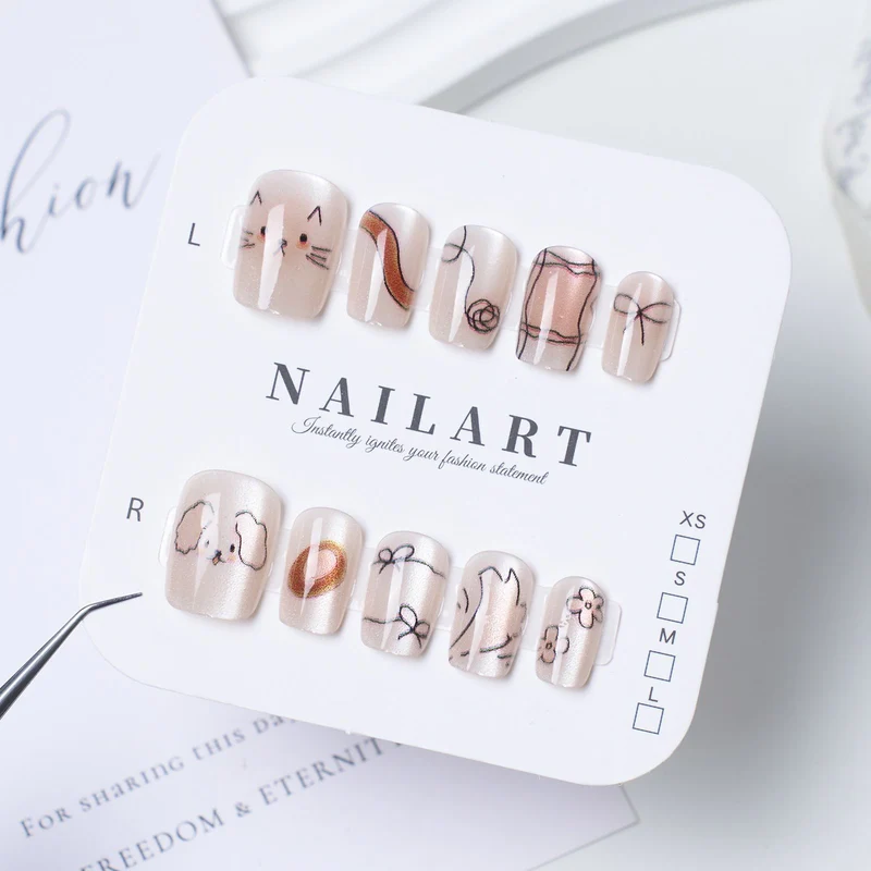 Dekoratives florales Nagelkunst-Set
