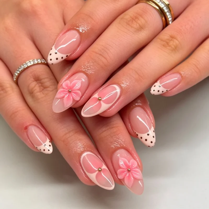 Dekorative Blumen-Gel-Nagelspitzen