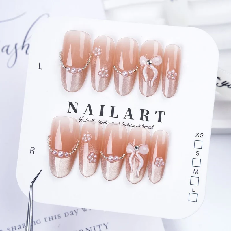 Schmetterling-inspirierte Stiletto Press-On Nägel
