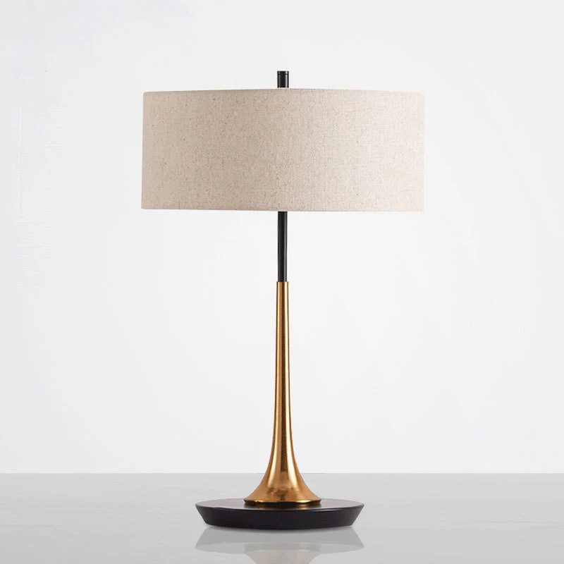Elegante Minimalistische Tischlampe