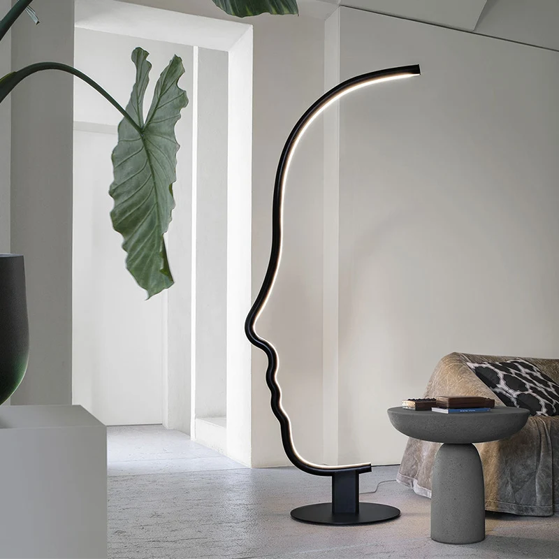 Künstlerische Umriss Stehlampe