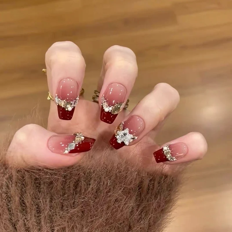 Künstlerische florale Stiletto-Nagelkunstverlängerungen