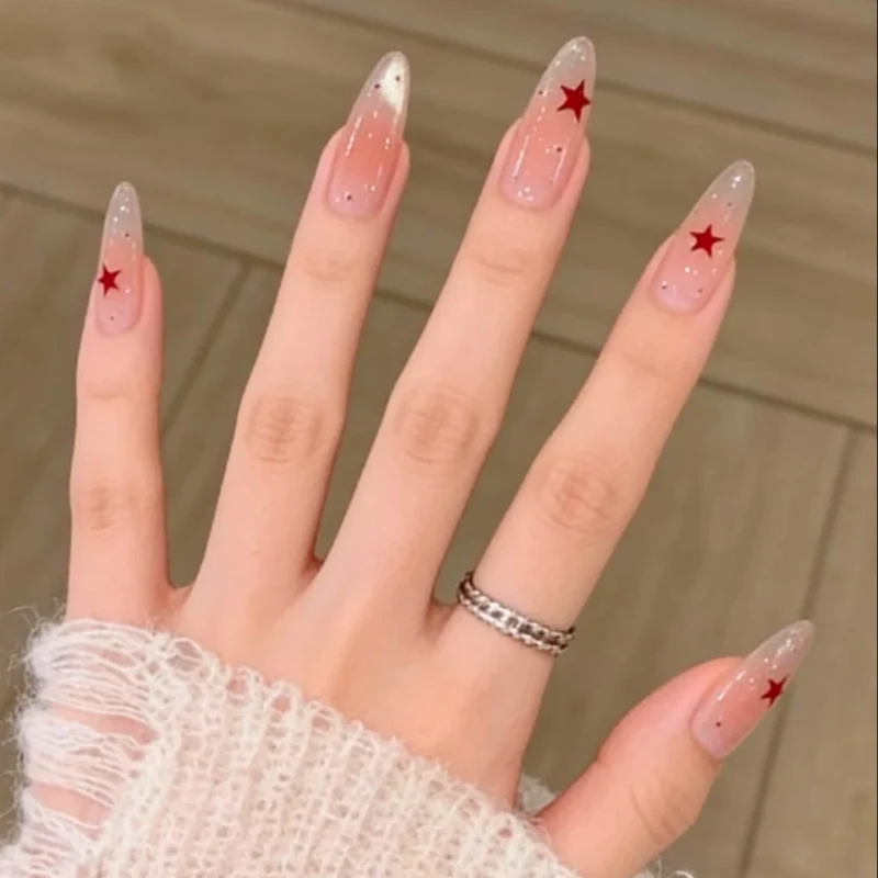 Floral Verzierter Press-On-Nagelset