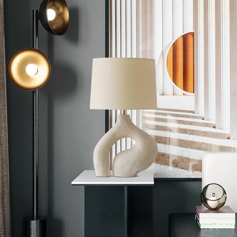 Abstrakte moderne Tischlampe
