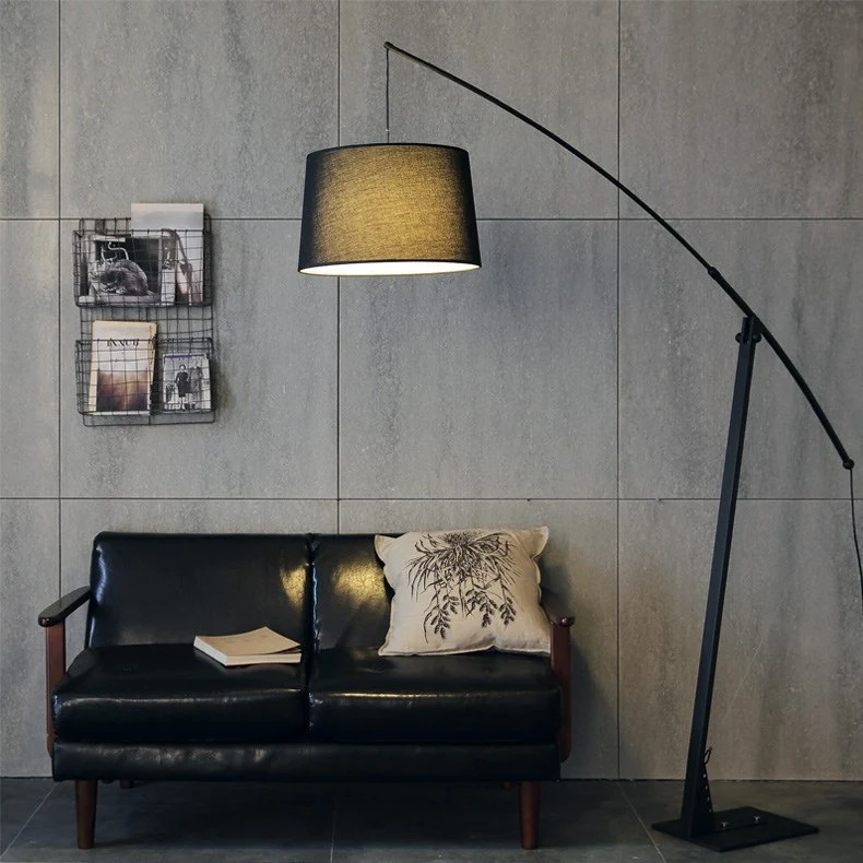 Arc Stehlampe mit verstellbarem Schirm