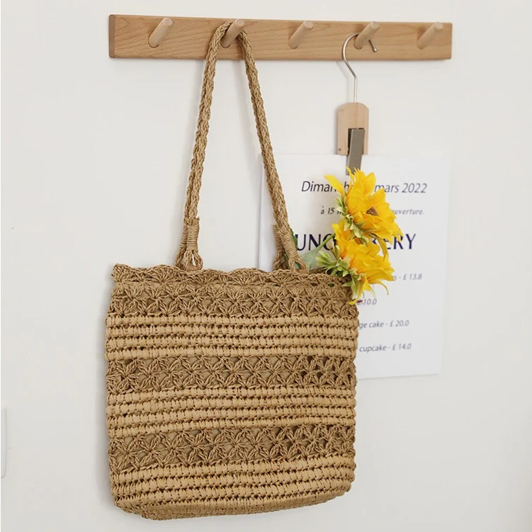Handgeknüpfte Strandtasche im modernen Netzdesign Skanto